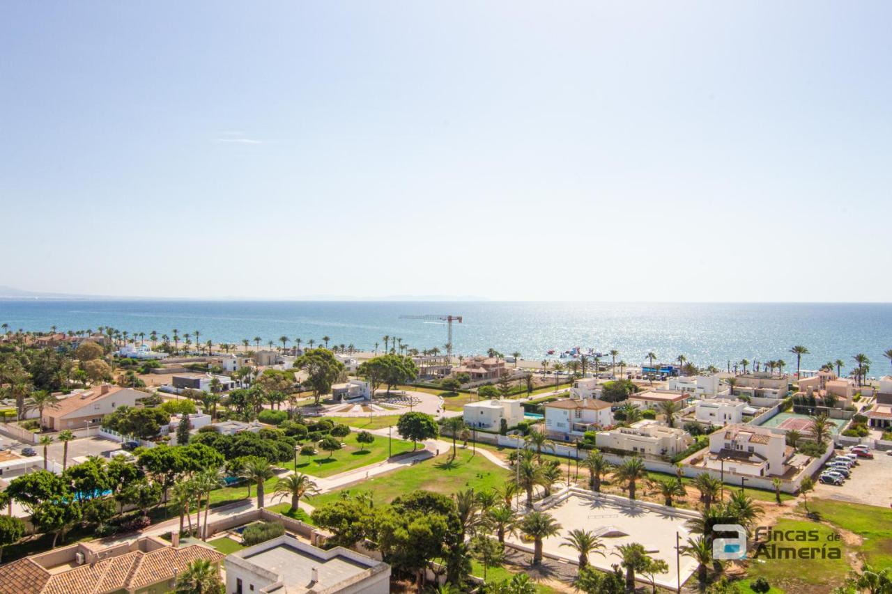 Апартаменти Atico Las Gaviotas R&R Рокетас-де-Мар Екстер'єр фото